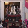 Conmovedora salida de rodillas del Cristo de las Tres Caídas en Madrid