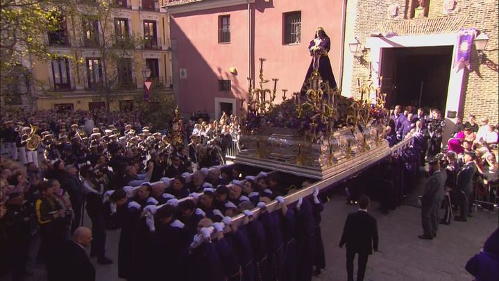 Jesús El Pobre vuelve a emocionar a Madrid en su salida procesional de Jueves Santo