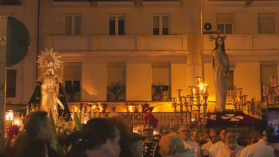 El Divino Cautivo emociona en su estación de penitencia con una histórica visita al Hospital Universitario de la Princesa