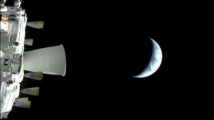 Artemis II abandona la órbita terrestre e inicia su camino a la Luna