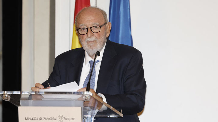 Muere en Madrid a los 86 años el periodista Diego Carcedo