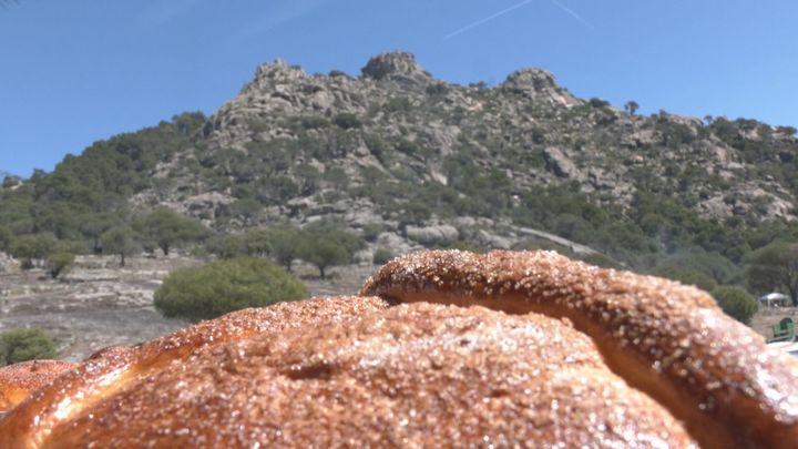 Cadalso de los Vidrios celebra el Lunes de Pascua con su tradicional hornazo