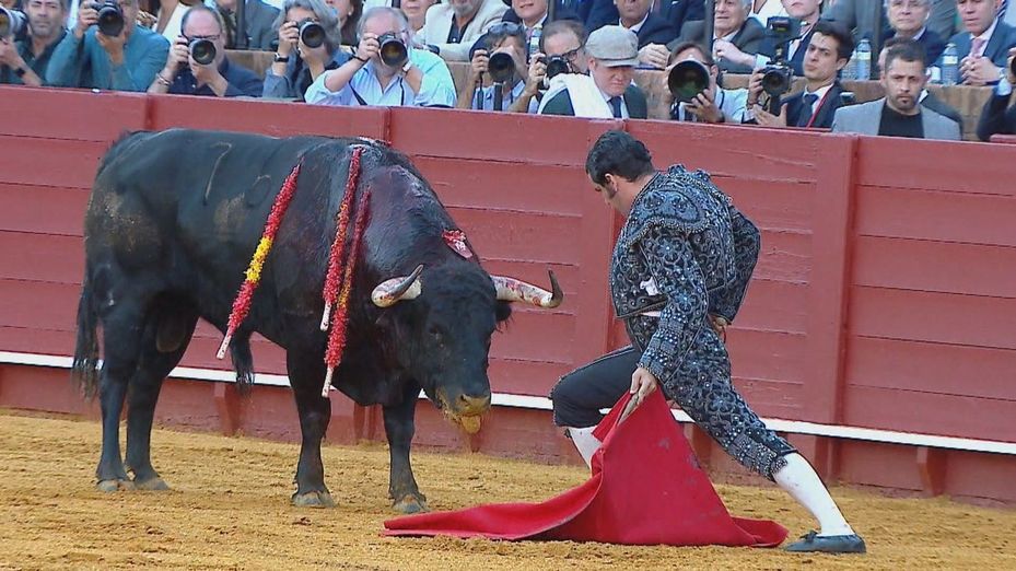 Morante reaparece en Sevilla tras su retirada en Madrid