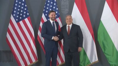 El vicepresidente de EEUU acusa a la UE de intervenir en las elecciones de Hungría porque no le gusta Orbán