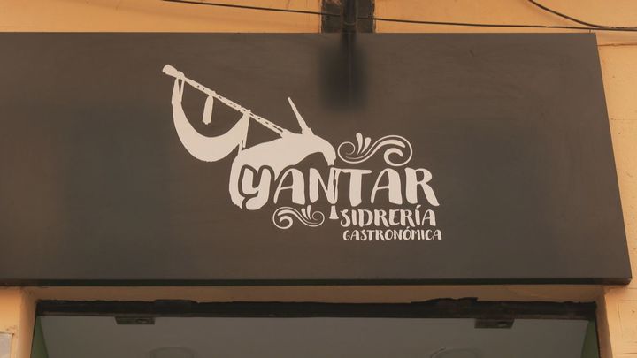 Yantar Sidrería se corona con el mejor cachopo del mundo y la mejor fabada de España, en el Barrio de las Letras