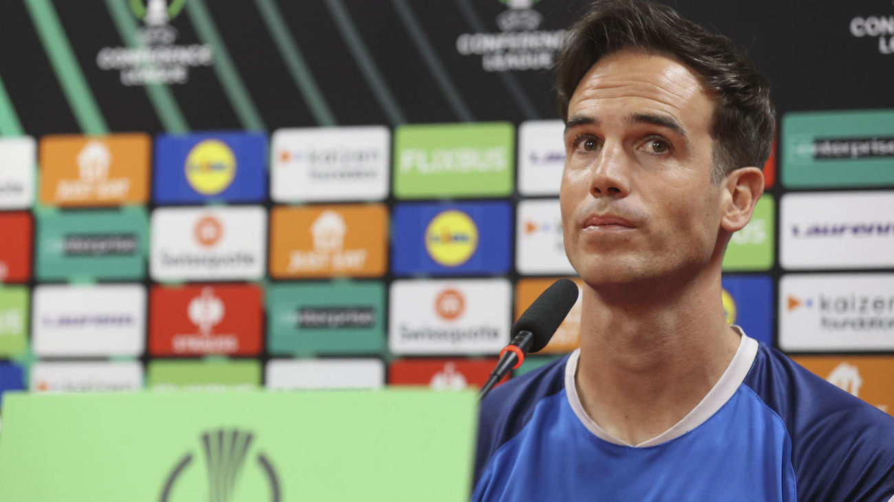 Iñigo Pérez: "Creo que es factible, sabiendo la complejidad, ganar la Liga Conferencia"