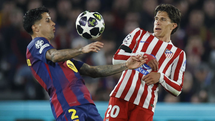 Giuliano Simeone ante el Barcelona / EFE