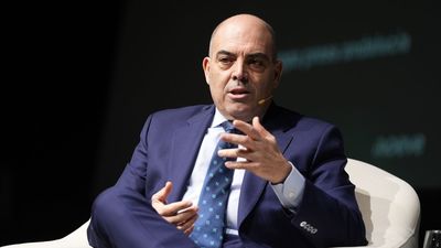 La subida de cuotas enciende a los autónomos en plena campaña de la Renta 2025: “Nos han vuelto a mentir”