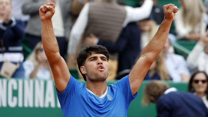 Alcaraz sufre para llegar a cuartos de final en el Master de Montecarlo