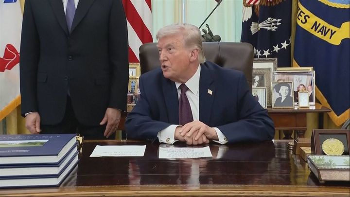 Trump amenaza con una ofensiva mayor si falla el acuerdo con Irán