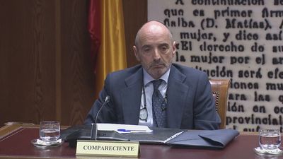 Julio Martínez, pagador de Zapatero, se acoge a su derecho a no declarar en el Senado