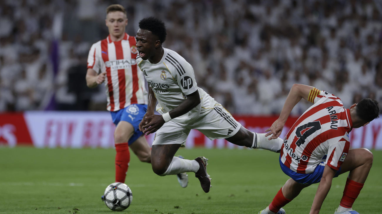 Vinicius ante el Girona