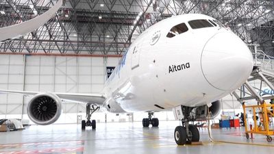 Técnicos de mantenimiento aeronáutico, el empleo que las aerolíneas buscan cubrir con urgencia