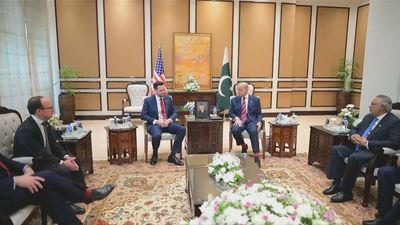 Irán y EEUU concluyen con "optimismo" la primera fase de sus negociaciones en Islamabad