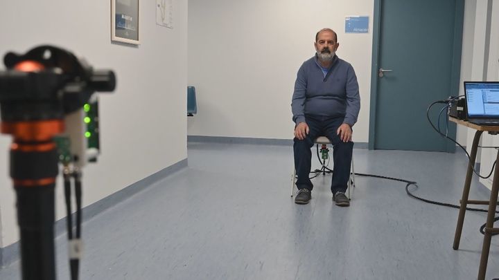 Evaluar la enfermedad de Parkinson batiendo un huevo durante un minuto