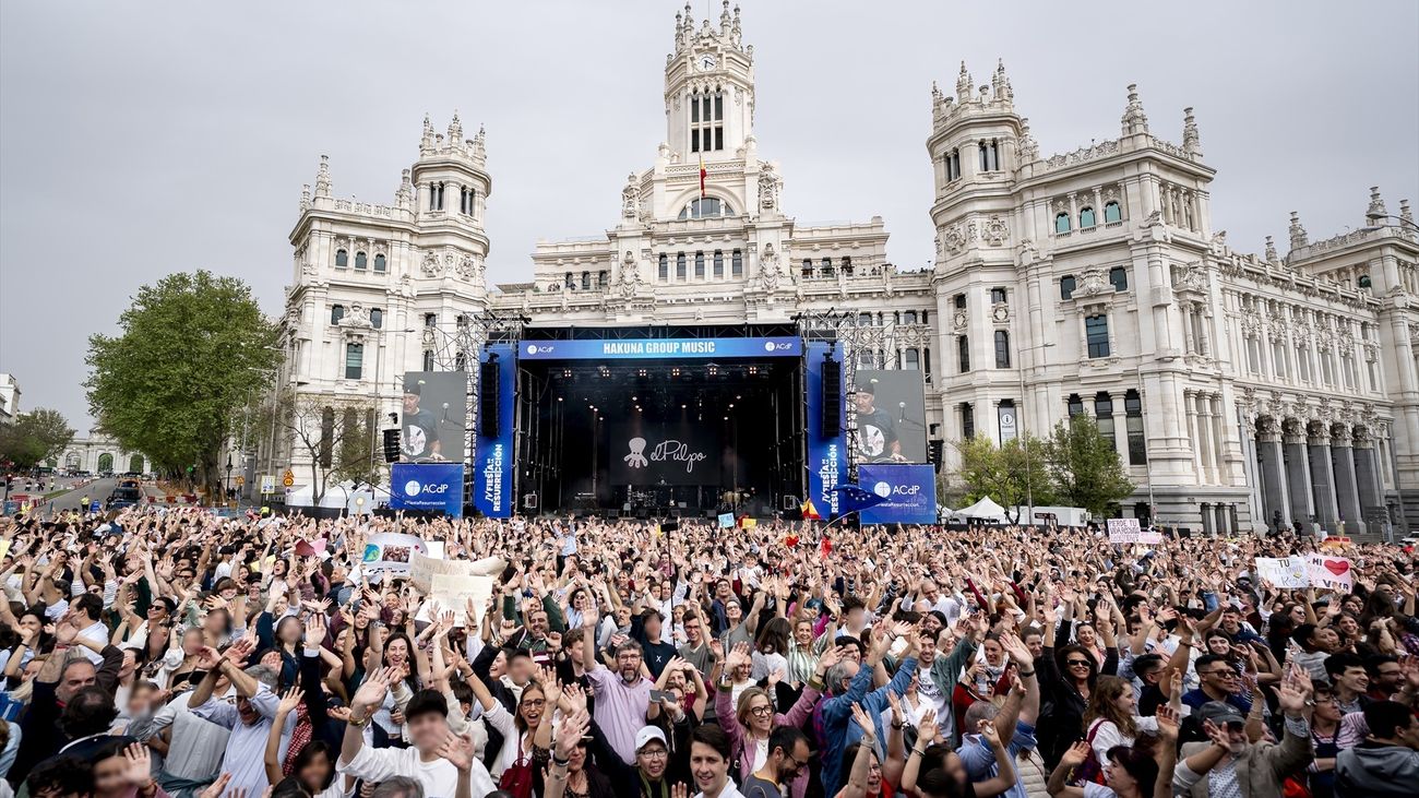85.000 personas disfrutaron en Cibeles de la Fiesta de la Resurrección