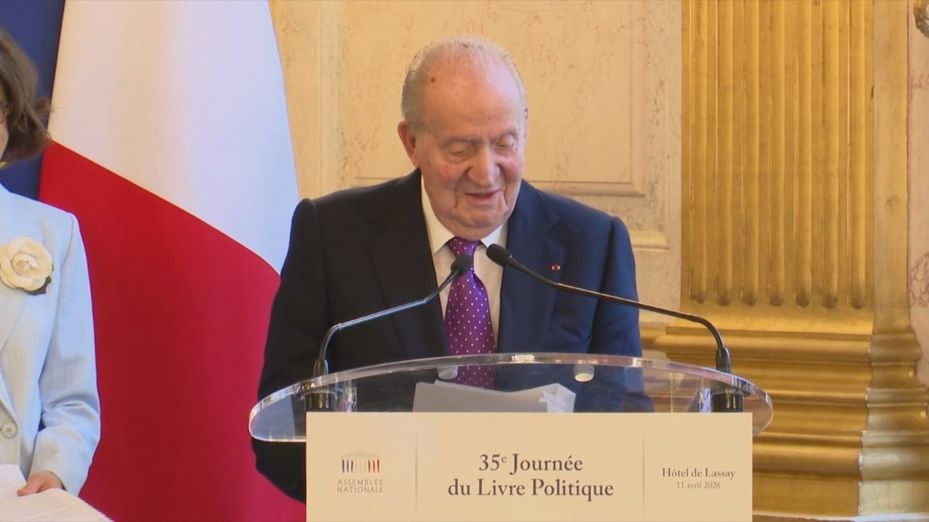 El rey Juan Carlos, premiado en Francia por su libro de memorias:  "Nadie es profeta en su tierra"