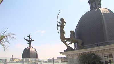 La historia y leyenda de las flechas de Gran Vía