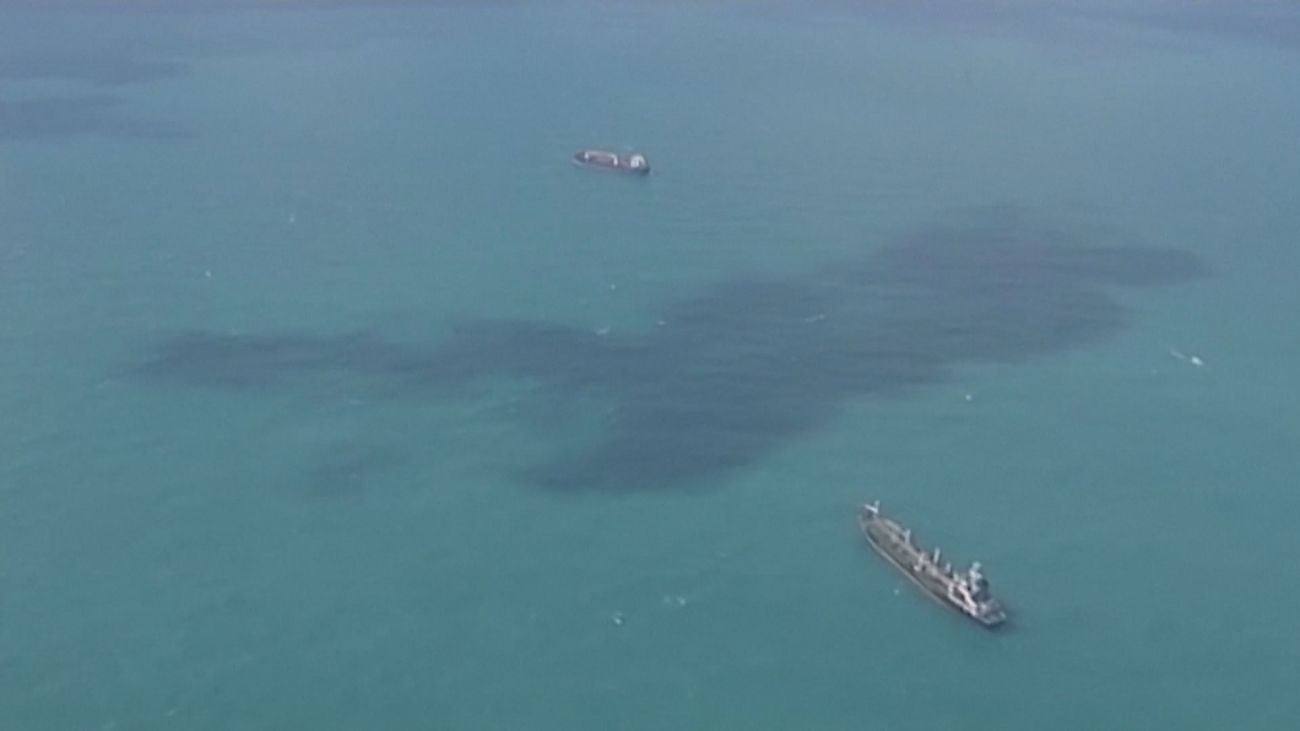 Trump anuncia que EEUU va a tomar el control del estrecho de Ormuz