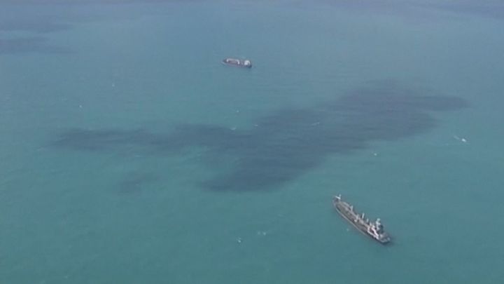 Trump anuncia que EEUU va a tomar el control del estrecho de Ormuz