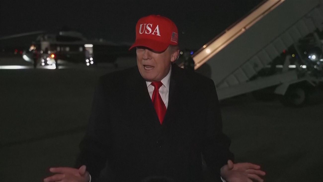 Trump amenaza con eliminar de forma inmediata buques iraníes que se salten el bloqueo en Ormuz