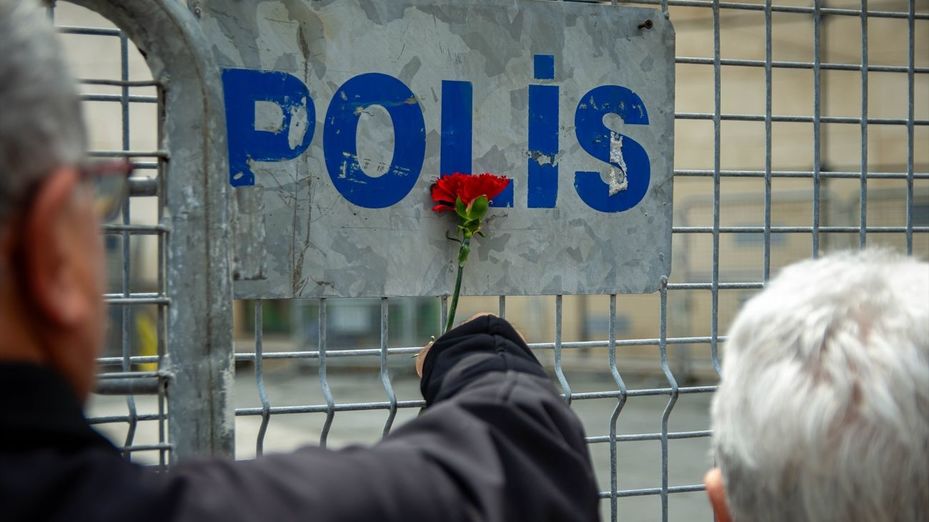 Al menos 16 heridos en un tiroteo indiscriminado en una escuela de secundaria turca