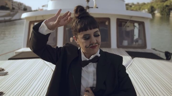 Maui de Utrera presenta su nuevo disco 'Cariño, pásame el pan'