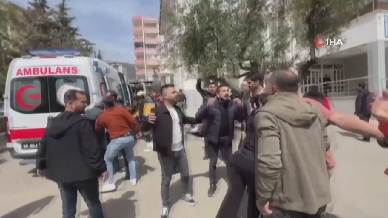 Al menos cuatro muertos en un tiroteo en una escuela de Turquía