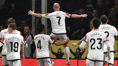 3-1. El Rayo sella con sufrimiento su billete a semifinales de Conference League