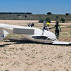 Una avioneta vuelca en Alcorcón tras un aterrizaje de emergencia