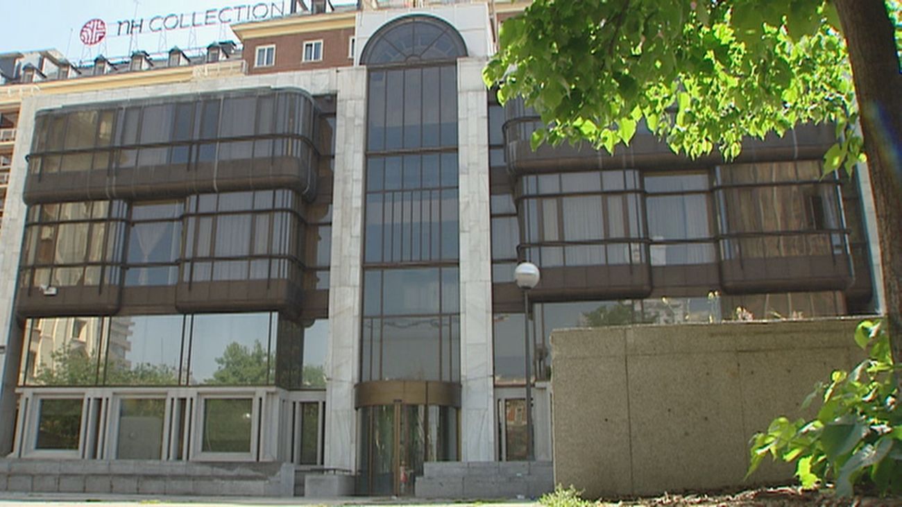 El histórico edificio de Banco Madrid reabre tras más de una década cerrado en plena plaza de Colón