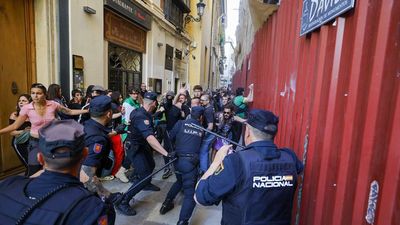 Abascal denuncia el intento de boicotear un mitin de Vox con gritos antifascistas en Granada