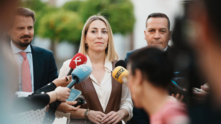 PP y Vox anuncian su acuerdo para investir a Guardiola presidenta de la Junta de Extremadura