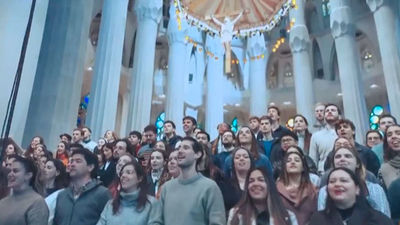 El himno de la visita del Papa a España: llamadas a la paz y coros de más de 1.700 voces