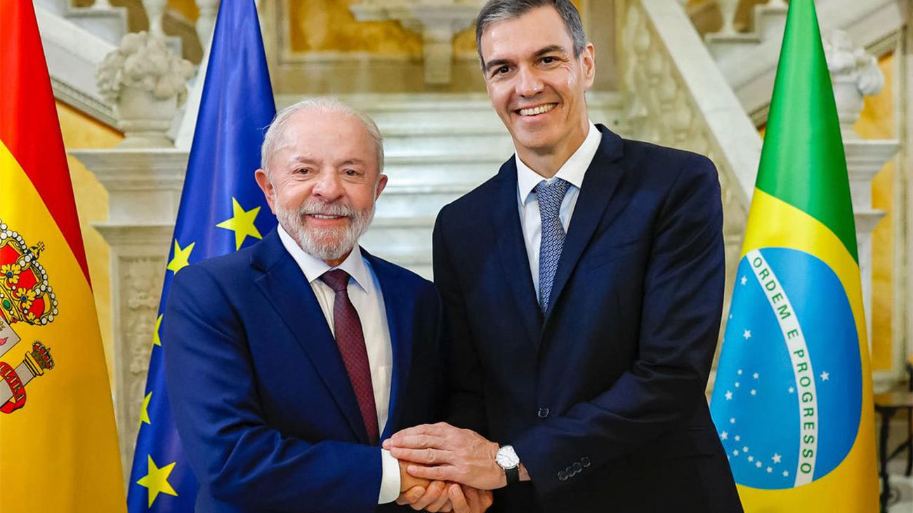 Sánchez y Lula exhiben sintonía en Barcelona y aseguran que "están en misma trinchera"