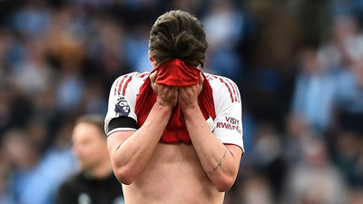 El Arsenal, rival del Atlético en la Champions, se desploma