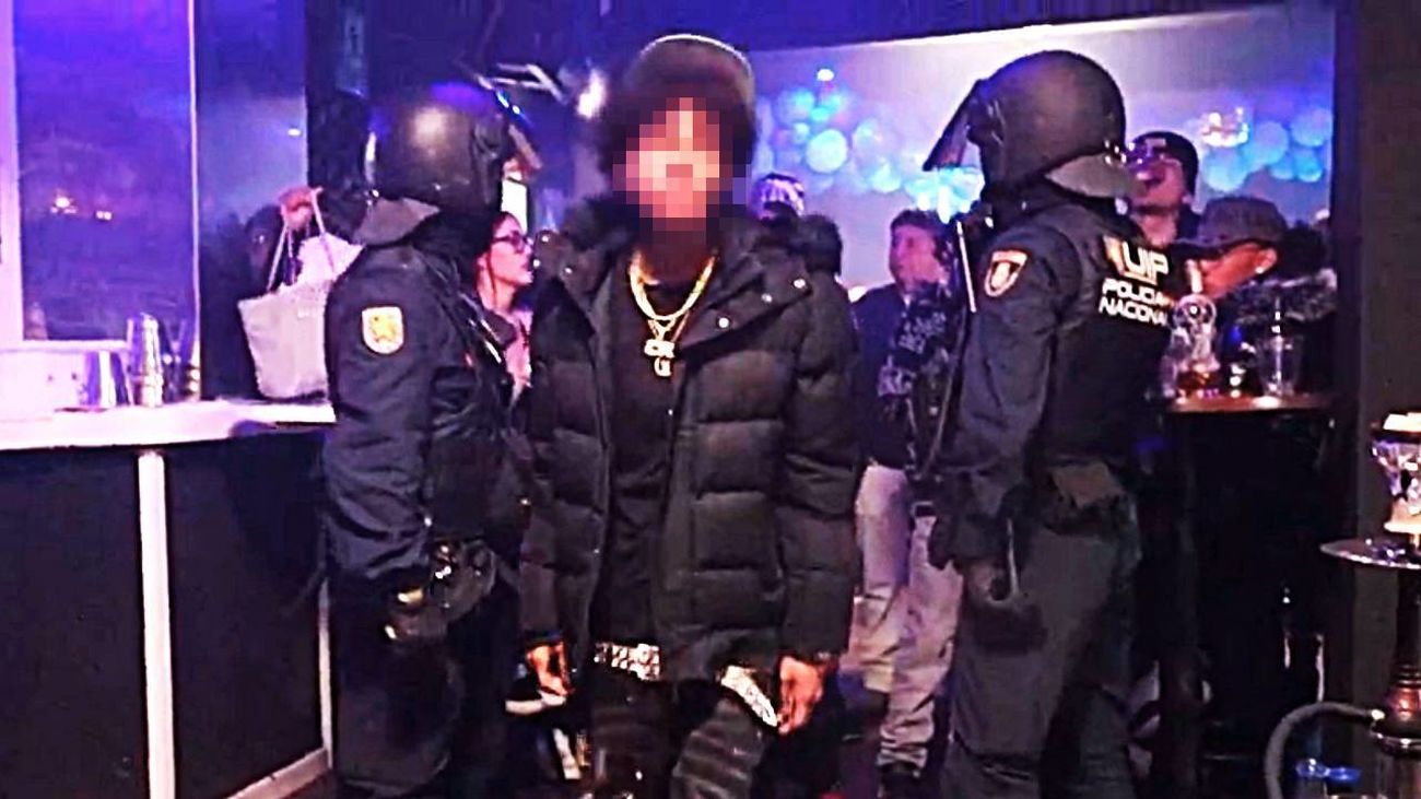 Apuñalan a un menor de 15 años en Alcalá de Henares y un miembro de la banda de los Trinarios confiesa el crimen