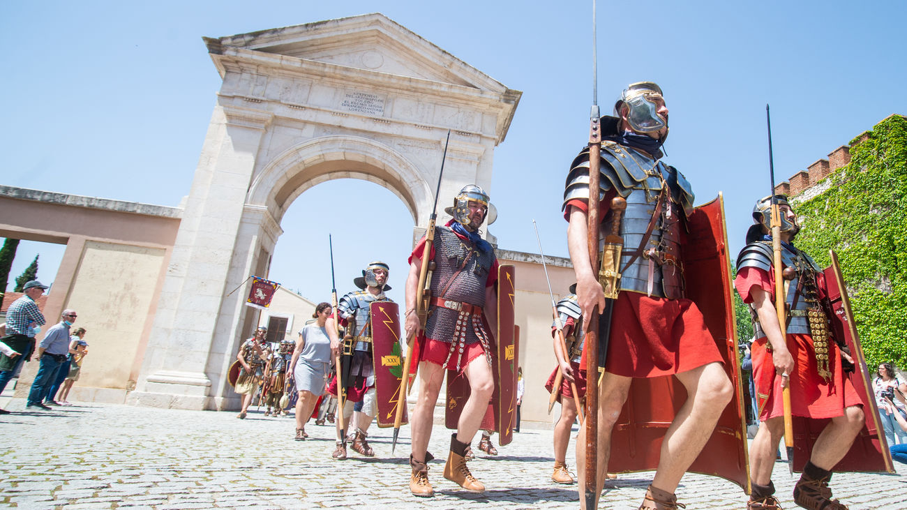 Desfile romano dentro de los actos de Complutum Renacida, en Alcalá de Henares