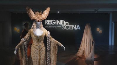 Turín rinde homenaje al vestuario de reinas en el cine y la ópera