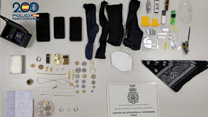 Cinco detenidos por robos en viviendas de Alcorcón y Carabanchel: usaban marcas para vigilar a sus víctimas