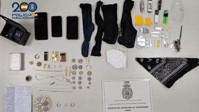 Cinco detenidos por robos en viviendas de Alcorcón y Carabanchel: usaban marcas para vigilar a sus víctimas