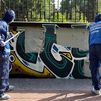 Madrid transforma las multas por grafitis en limpieza: 70 sancionados borran 6.000 m² y las pintadas caen un 26%