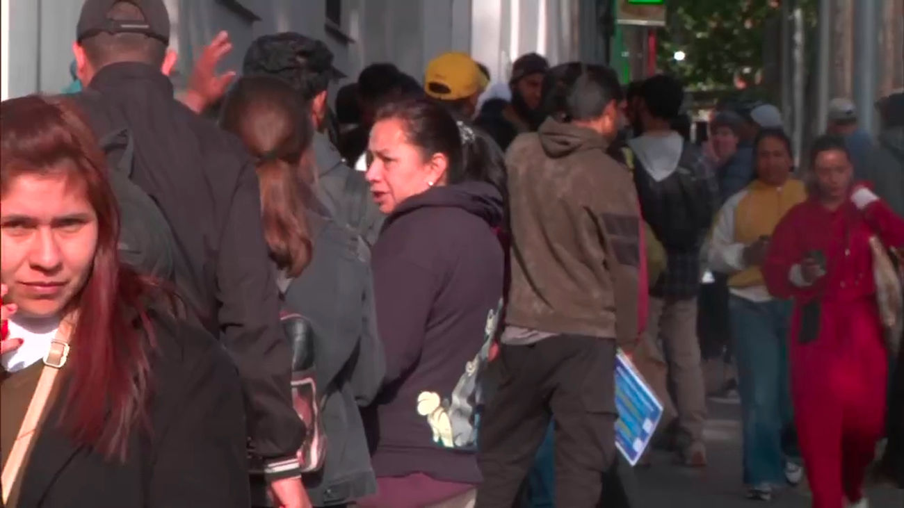 Ayuntamientos desbordados por la regularización masiva de inmigrantes