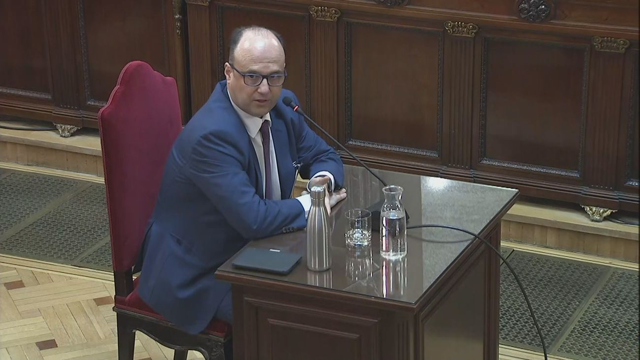 El jefe de gabinete de Reyes Maroto confirma que la exministra se reunió con Aldama en Industria