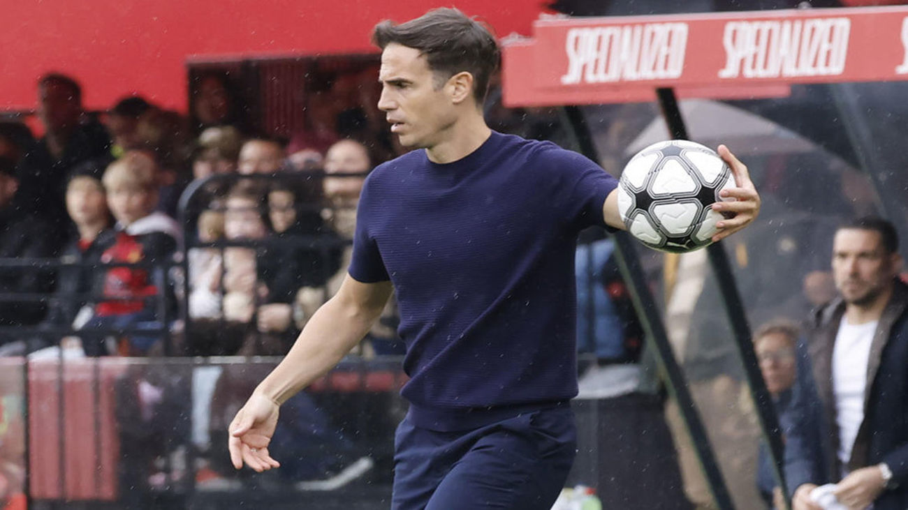 Iñigo Pérez, sobre su futuro: "No procede hablar del entrenador, nos debilita como grupo"