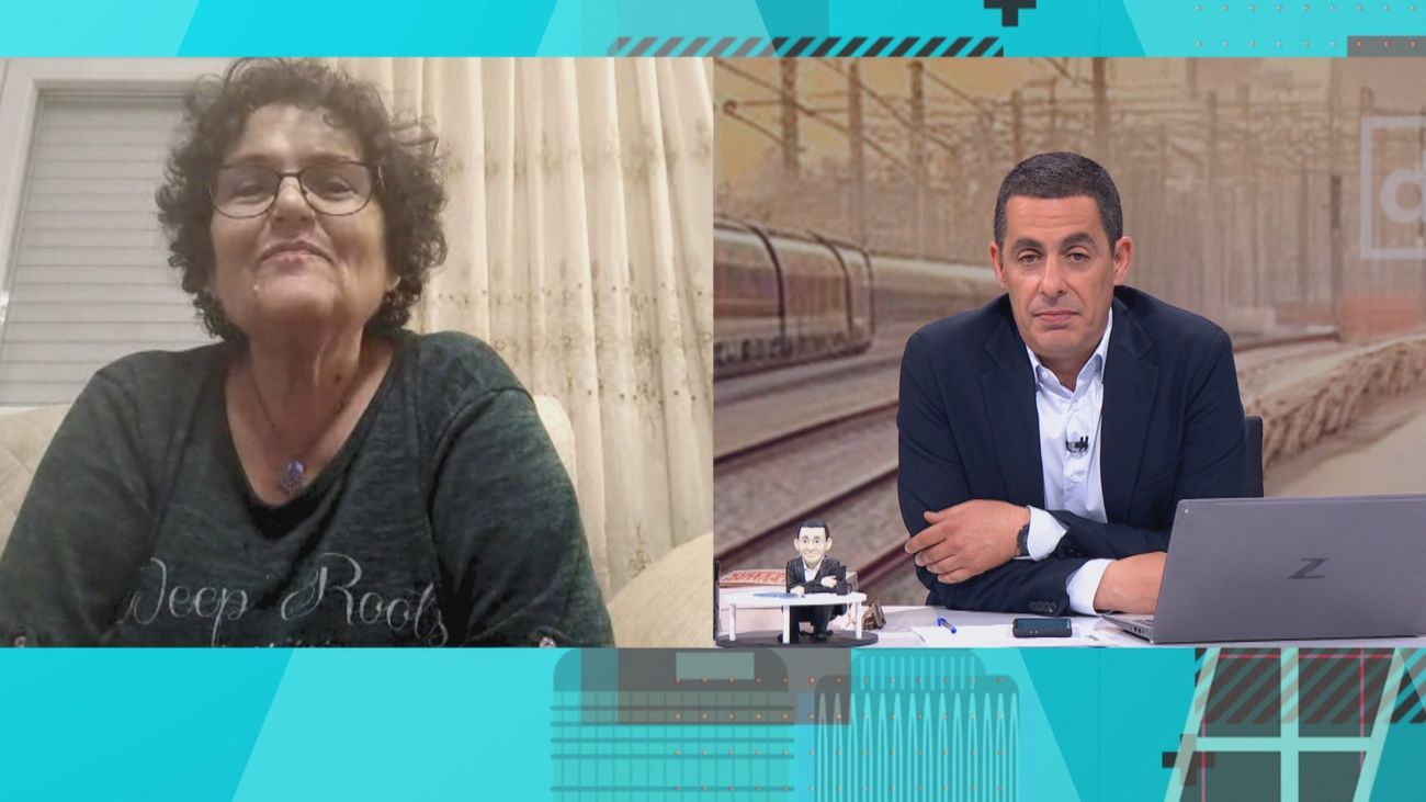 Loli Lóriga, portavoz de la plataforma de afectados por Cercanías: "Esto cada vez está peor, es un día detrás de otro"