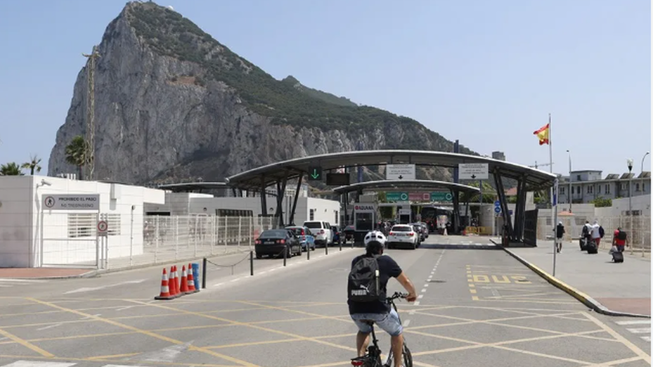Picardo confirma que el derribo de la verja en Gibraltar será a partir del 15 de julio