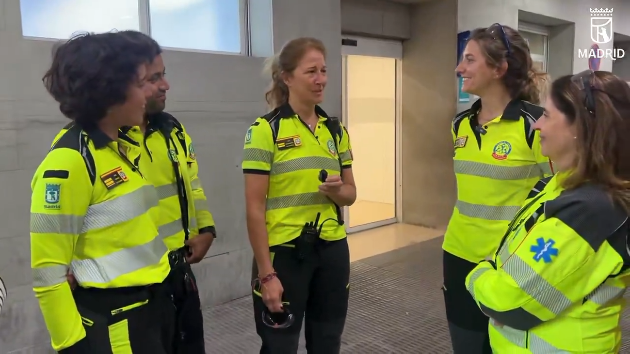 Tras ayudar a nacer a Adriano en una ambulancia, la misma enfermera del Samur repite la historia con Amancio 21 horas después