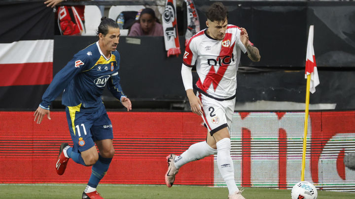 1-0. Un gol de Camello al Espanyol acerca al Rayo Vallecano a la salvación