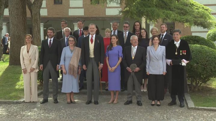 Foto de las autoridades en la entrega del Premio Cervantes